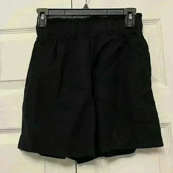 H&M+ Wide-cut Linen-blend Shorts - Picture 3 of 7